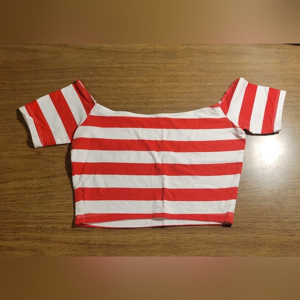 American Apparel crop top